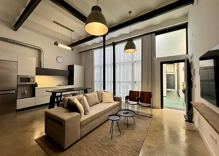 06 Alameda Luxury