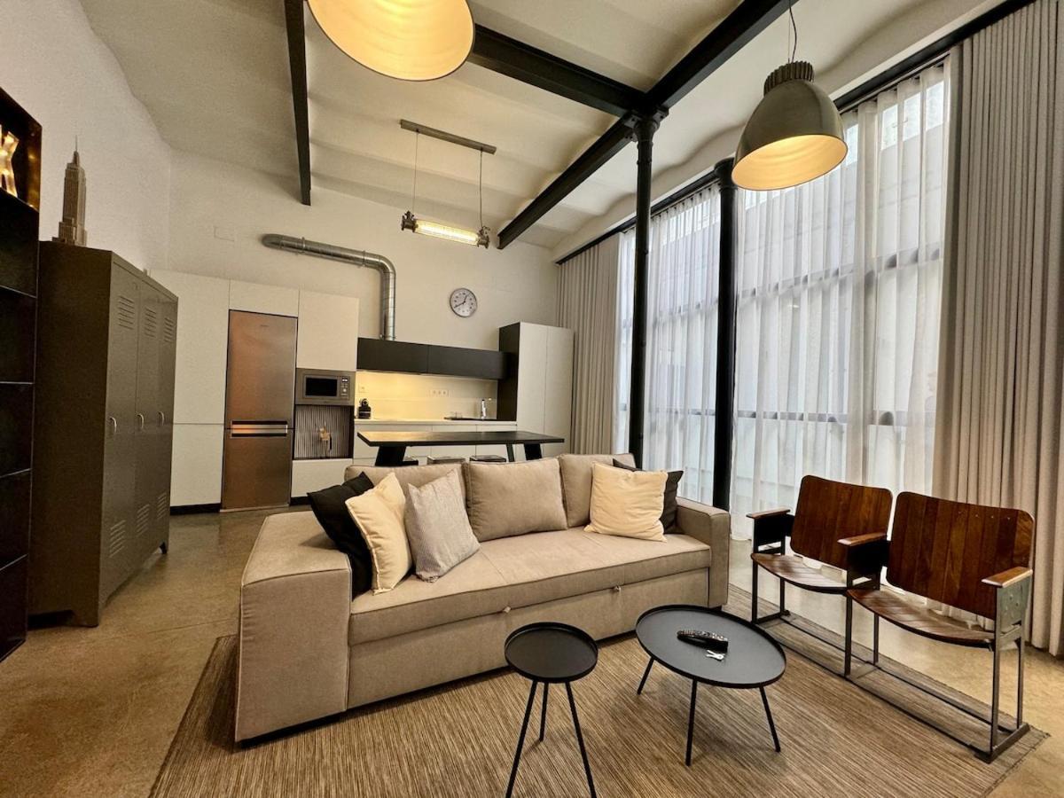 06 Alameda Luxury Seville